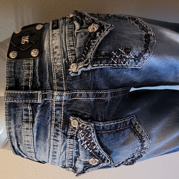Miss Me Jeans - Picture 2 of 6